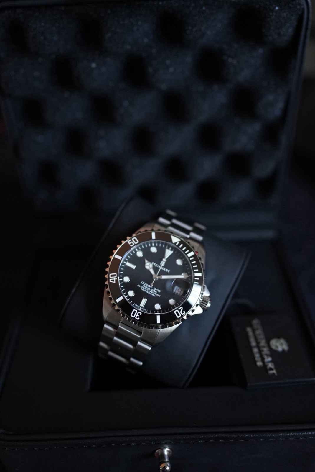 Steinhart Ocean One 39mm Automatic Swiss Diver Watch Black Ceramic