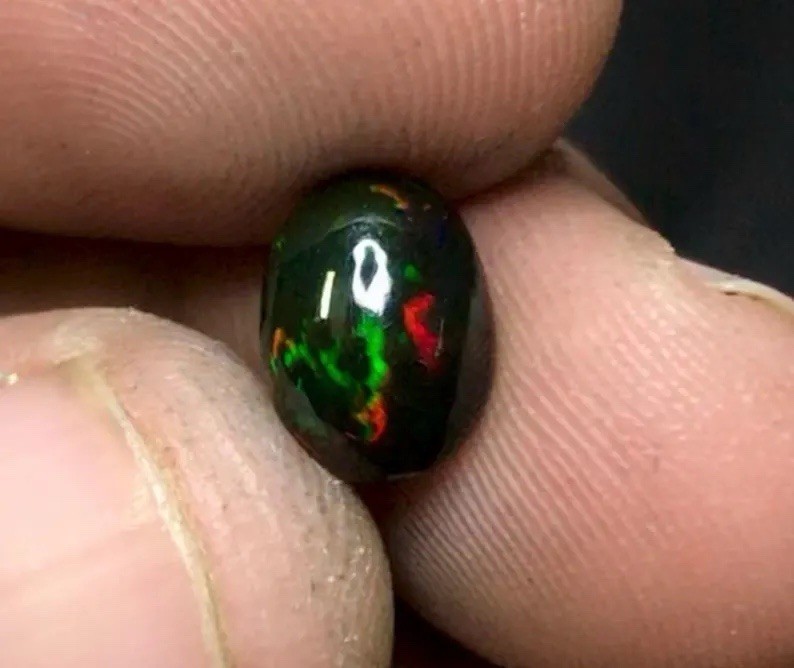 10×7.5×4.5 mm Natural Welo Ethiopian Black Opal Cabochon Loose GemstoneNS-185
