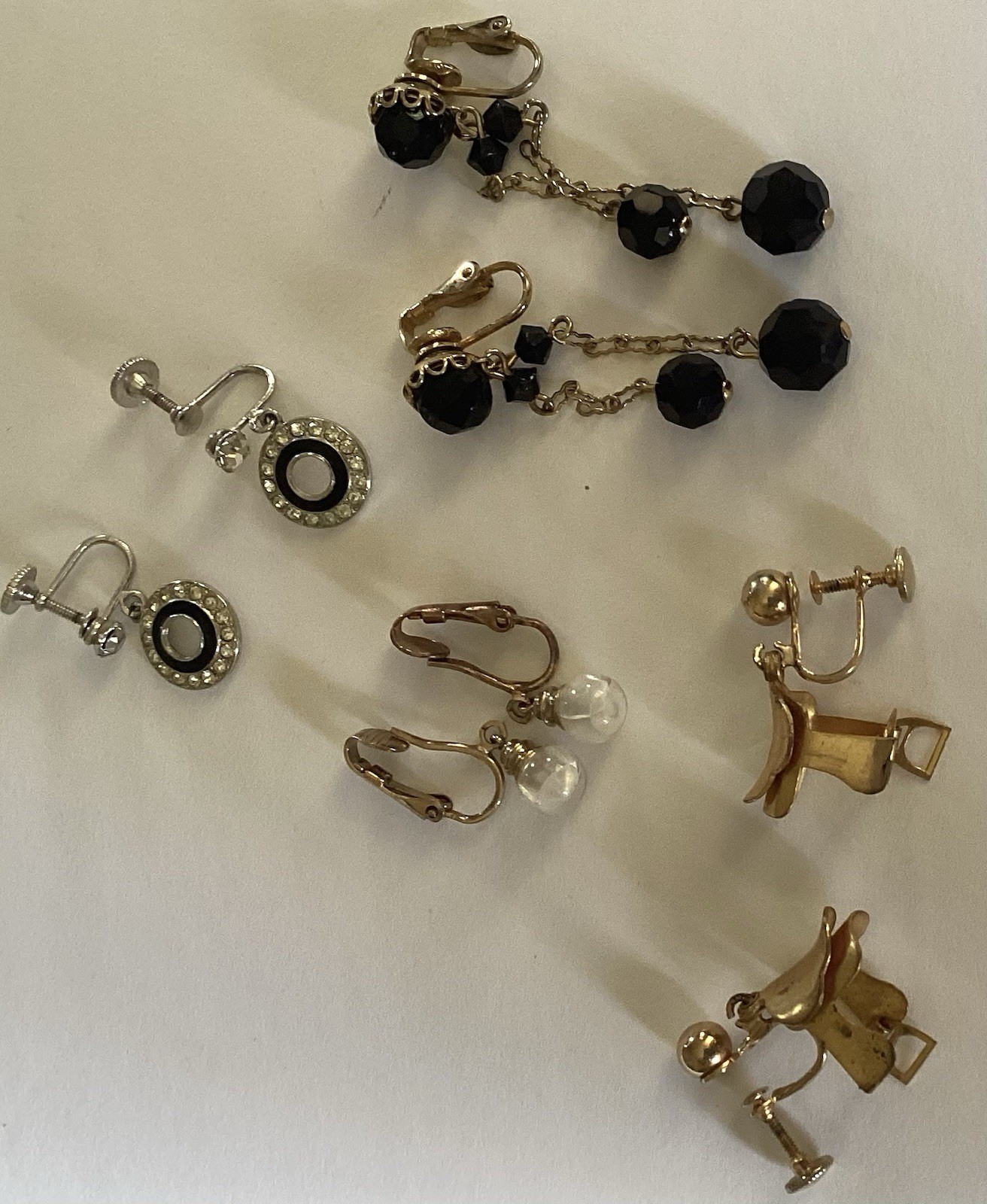 Non Pierced 4 Pair Earring Lot 2 Screw Back 2 Clip Back