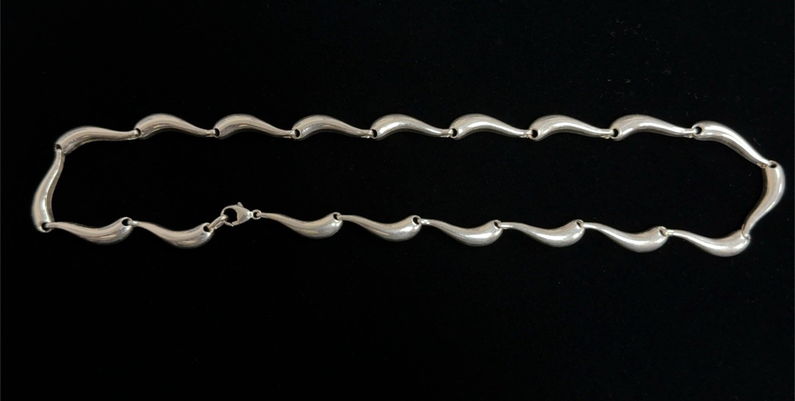 17” .925 Sterling Silver Italian Horn Necklace, 31.3 Grams