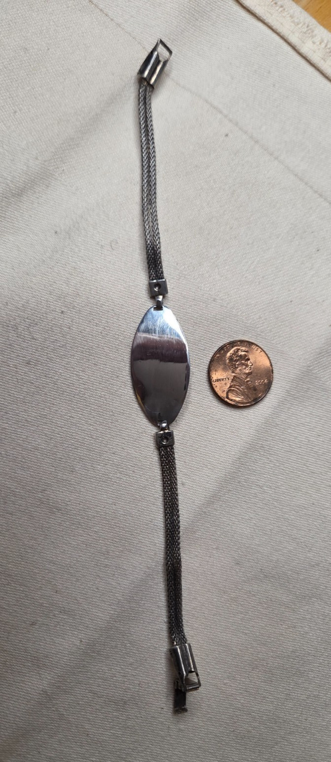 Vintage Bracelet Silver Sterling Identity 7 1/2” ID Pendant 8.2g Mesh Strap