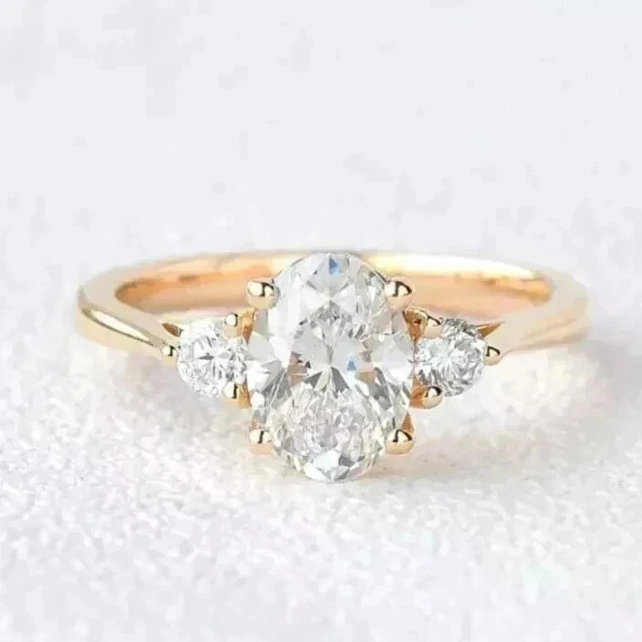2Ct Oval Cut Lab Created Moissanite Women’s Wedding Ring 14K Yellow Gold Plated