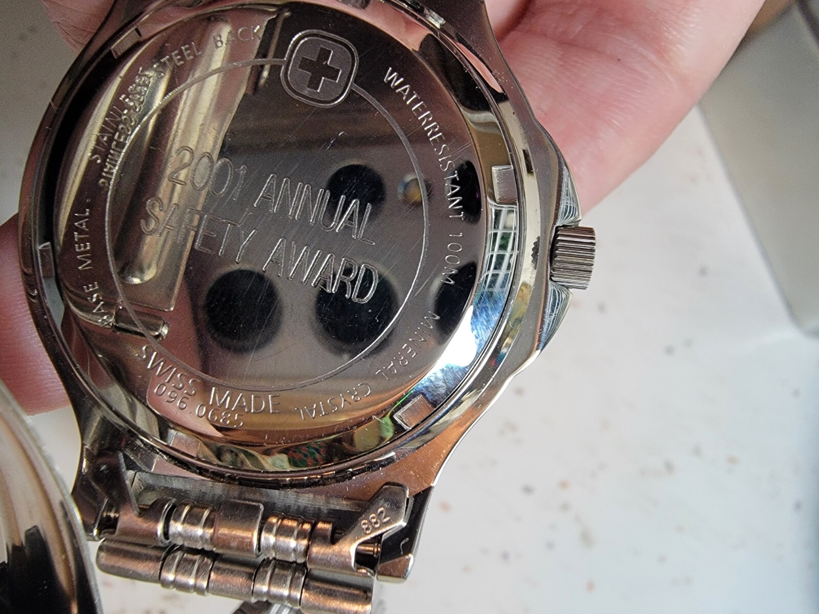 SWISS MILITARY MAN’S WRIST WATCH ORIGINAL CASE (SEE DESCRIPTION)