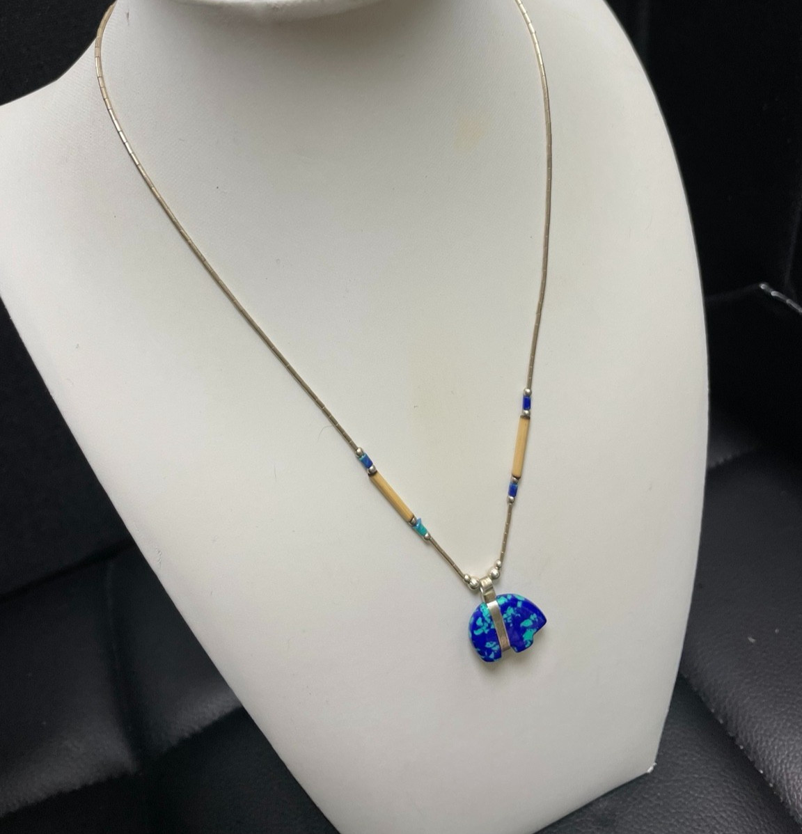 Vintage Liquid Silver Sterling Necklace Azurite Bear Pendant Beaded Barrel Clasp
