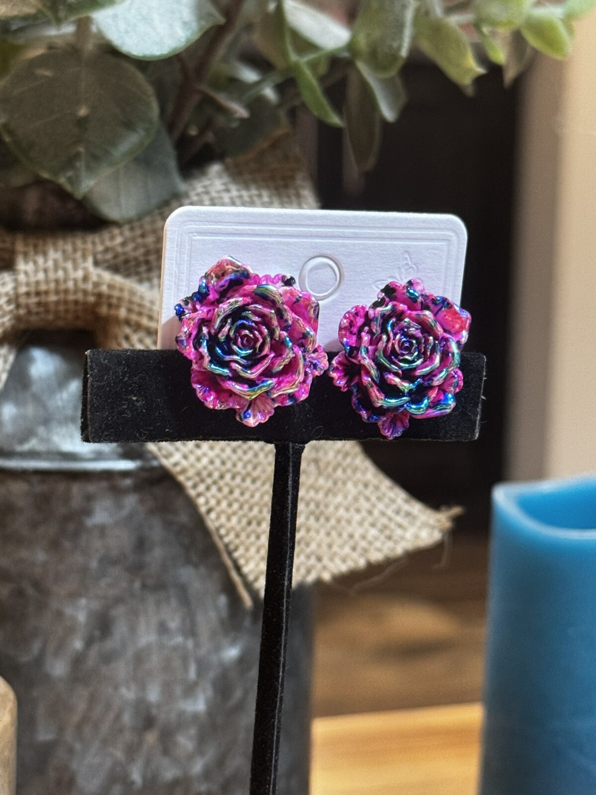 Beautiful Resin Multi Rose Colored Earrings Great For Everyday Wear Brand New