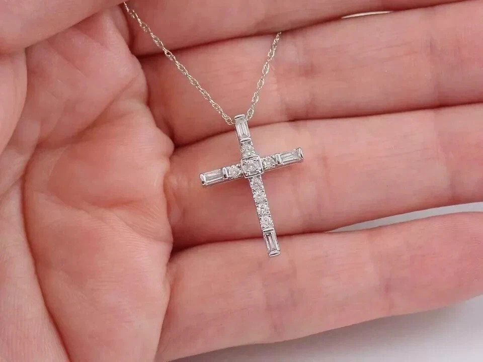 1.50Ct Round Cut Simulated Diamond Cross Pendant Chain 14k White Gold Plated