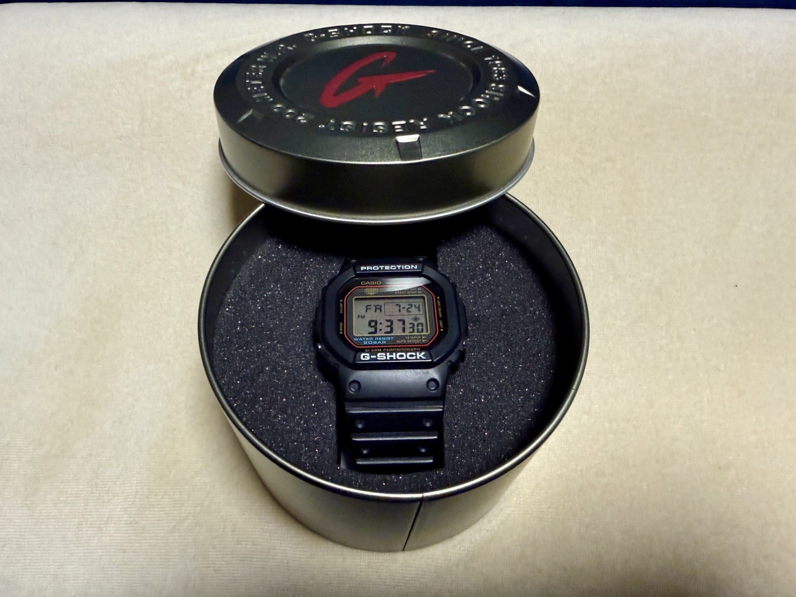 CASIO G-SHOCK DW-5000SL-1 SPIKE LEE 25th ANNIVERSARY Watch