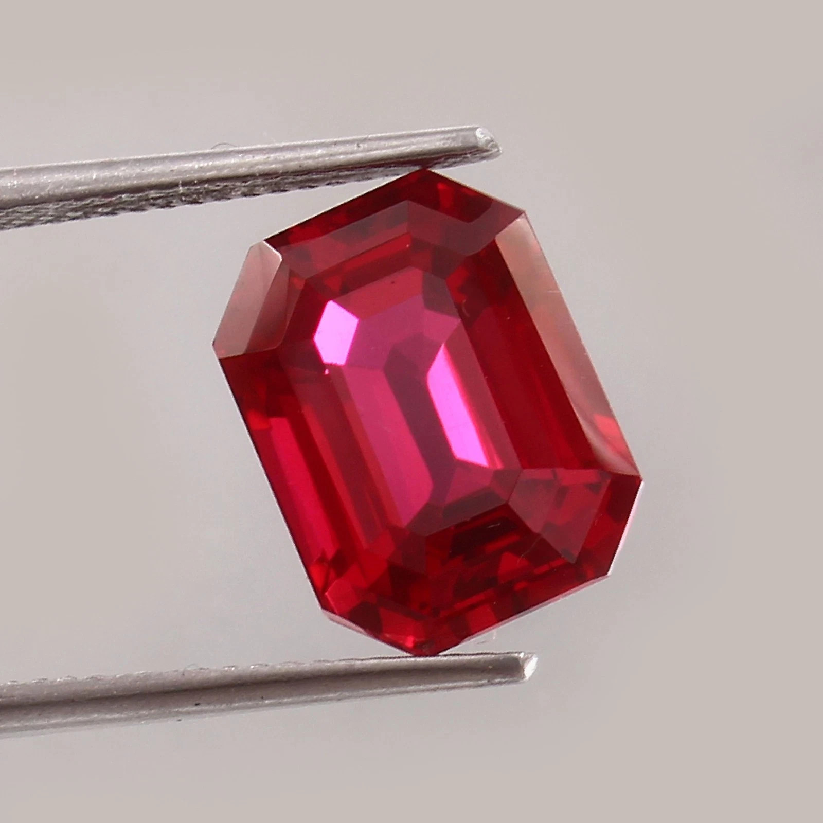 AAA 9×7 MM Flawless Blood Red Ruby Emerald Cut VS1 Quality Loose Gemstone 4PCS