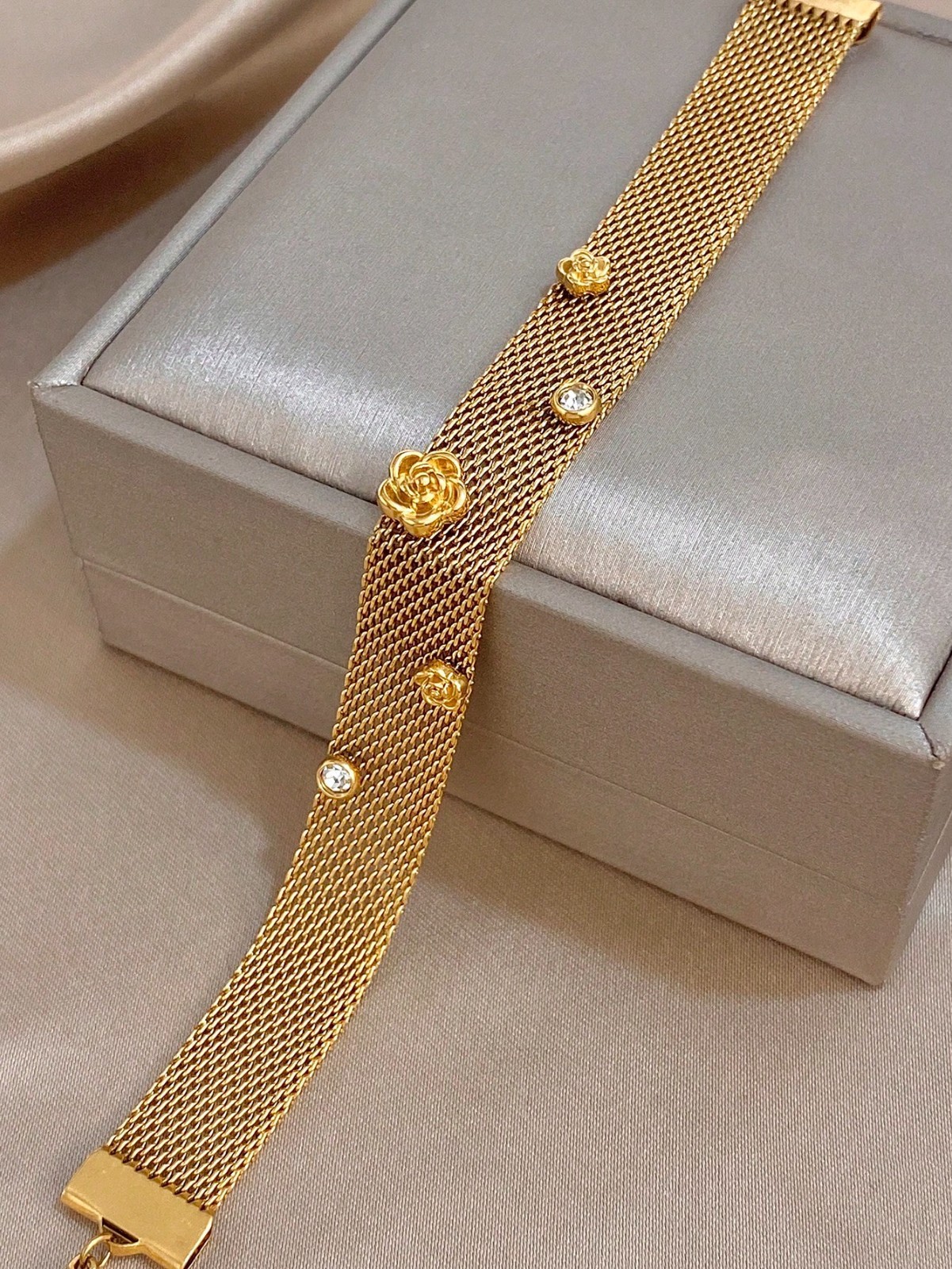 Gold Mesh Bracelet Rose Charm Crystal Accent Vintage Style Jewelry