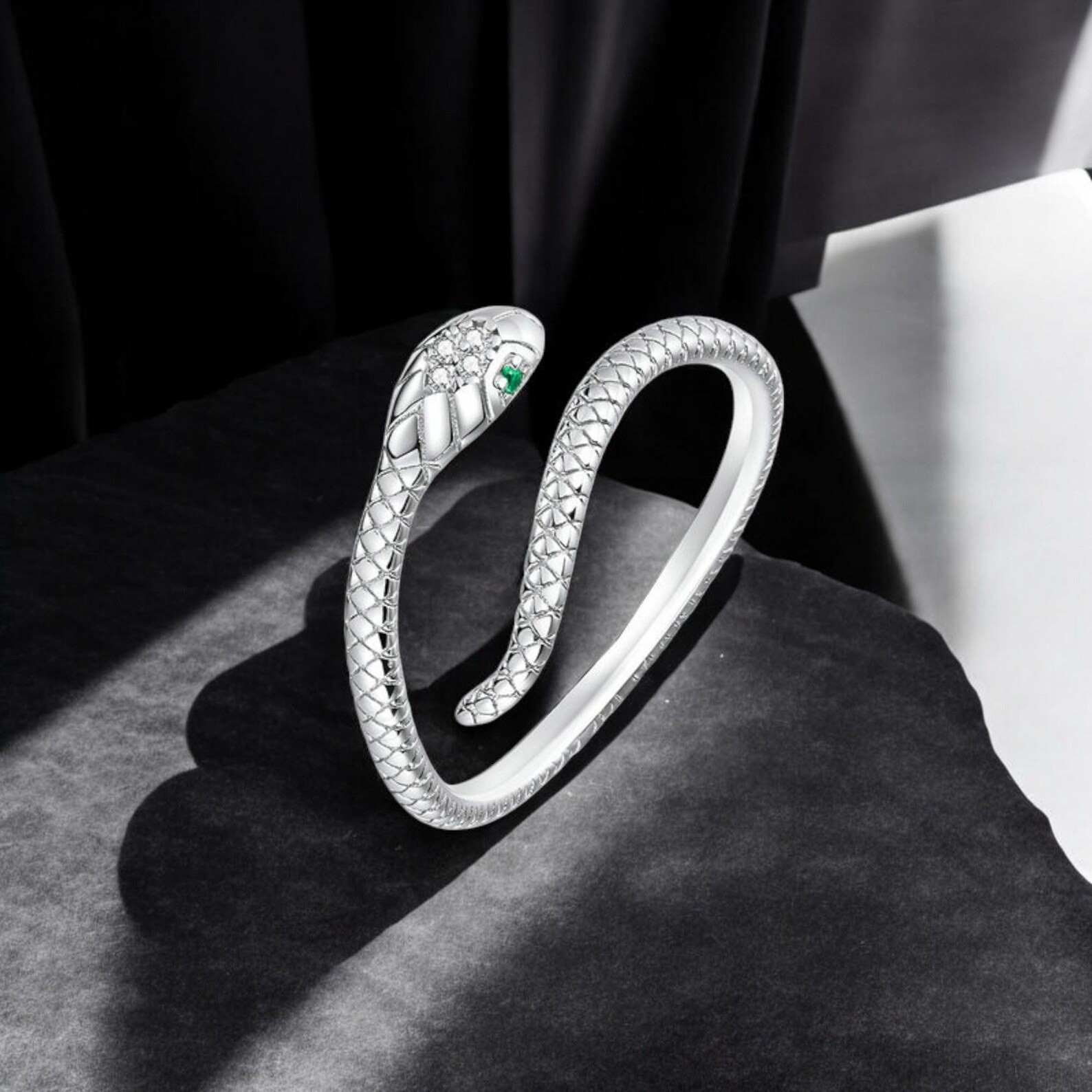 Snake Ring 925 Sterling Silver Adjustable Ring CZ Green Eye Gift Women Jewelry