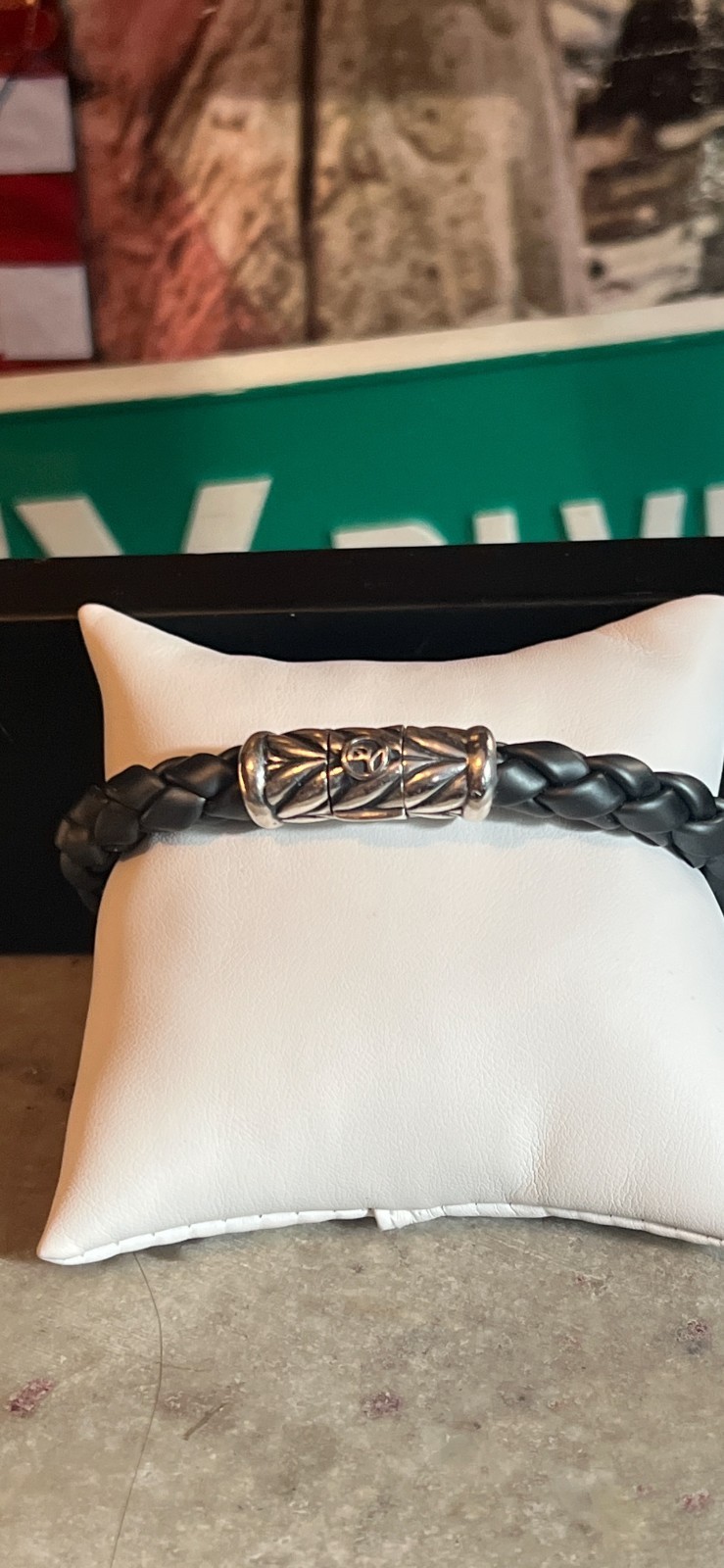 David Yurman 925 Dark Gray Chevron 8mm Rubber Bracelet 8.5″ (for a 7.5″wrist)