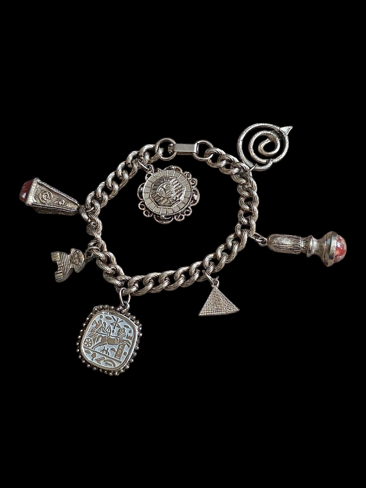 Vintage Egyptian Revival Goldtone Charm Bracelet 6.5 In