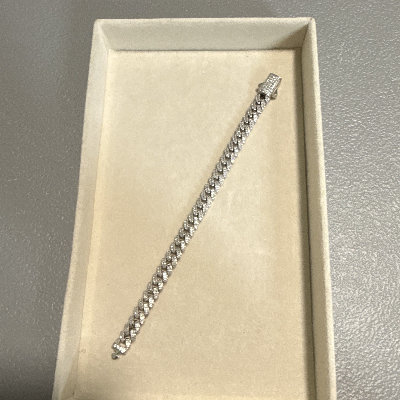 Silver .925 Tone Cuban Link Chain Bracelet – Box Clasp Closure, No Stone