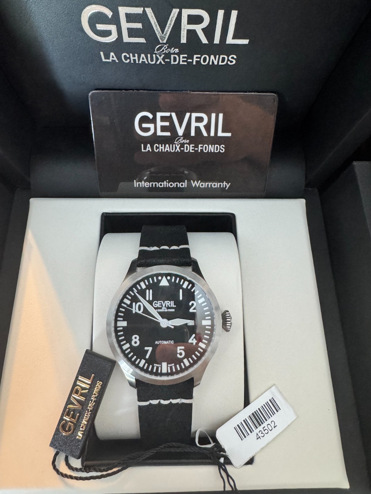 Gevril Vaughn 43502 Swiss Automatic Pilot Watch Sellita SW200 Box & Papers 44mm