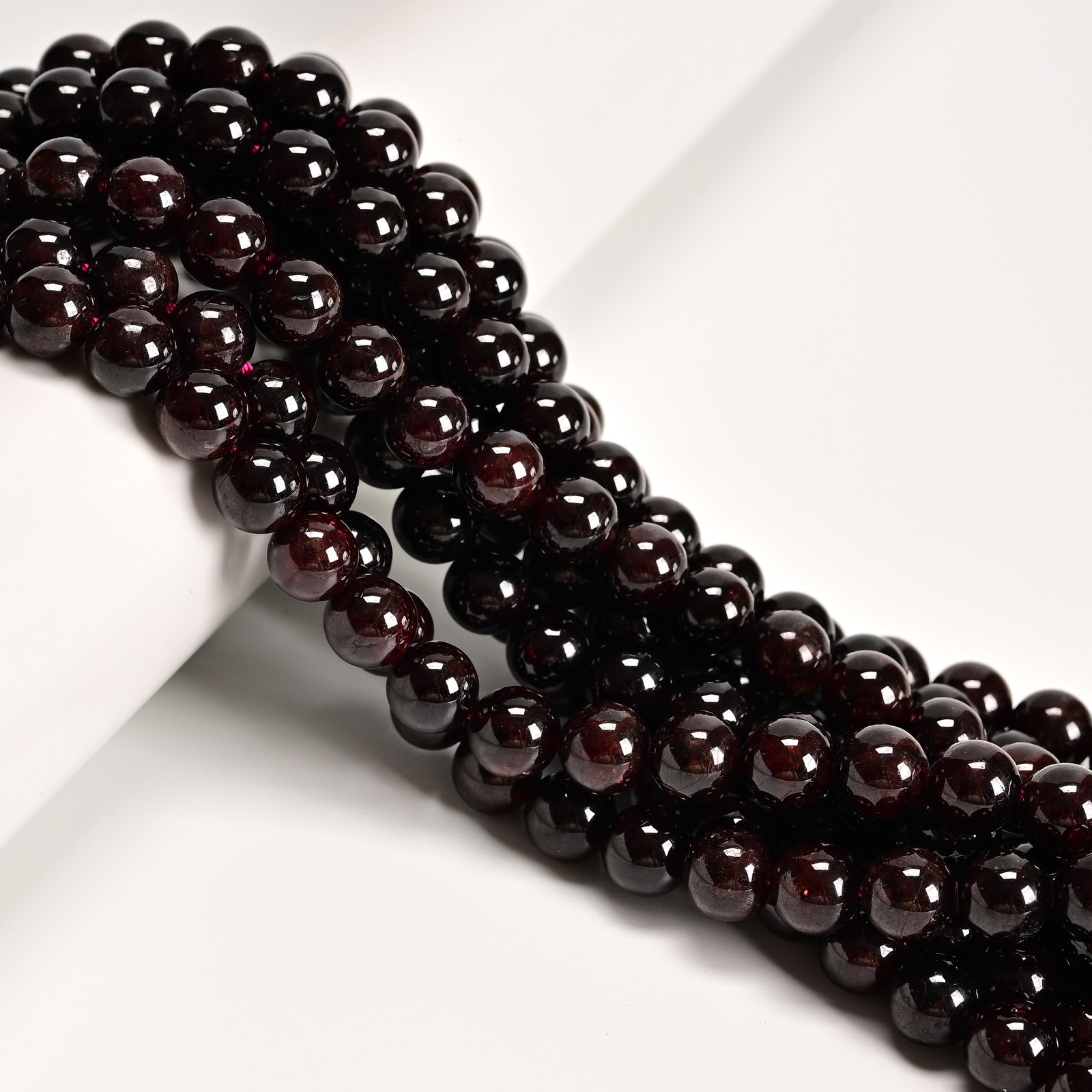 03- Natural Red Garnet Smooth Round Beads 6.5-7mm 8.5-9mm 9.5-10mm 15.5″ Strand