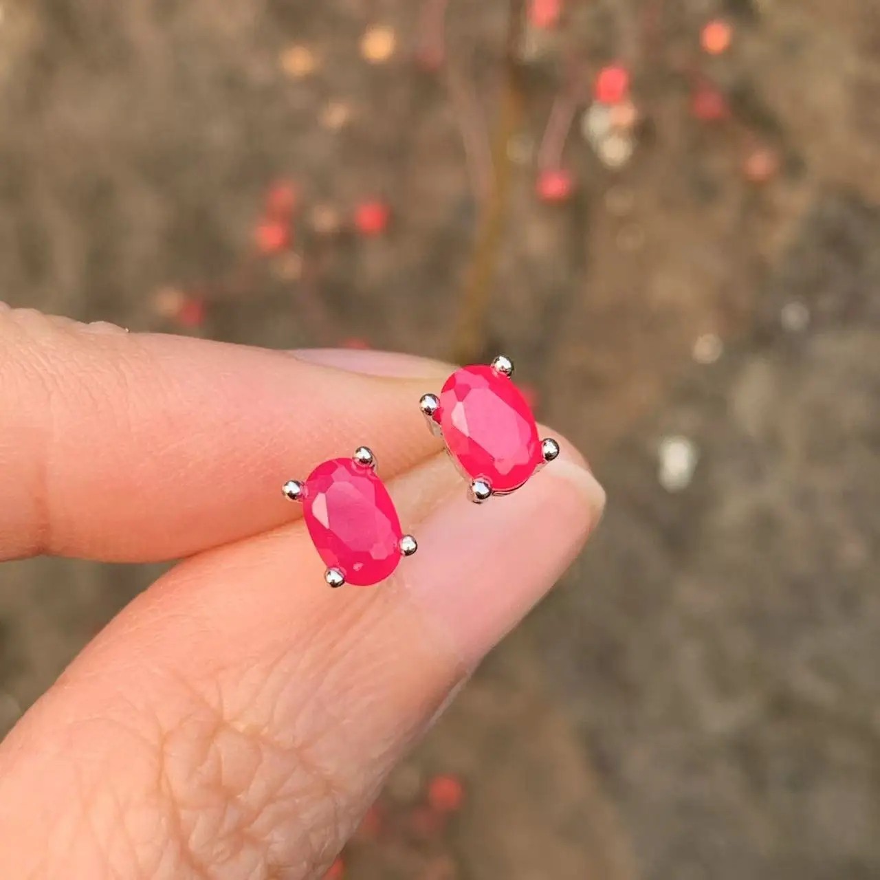 Oval Natural Ruby Earrings Women 925 Sterling Silver Stud Earring Party Jewelry.