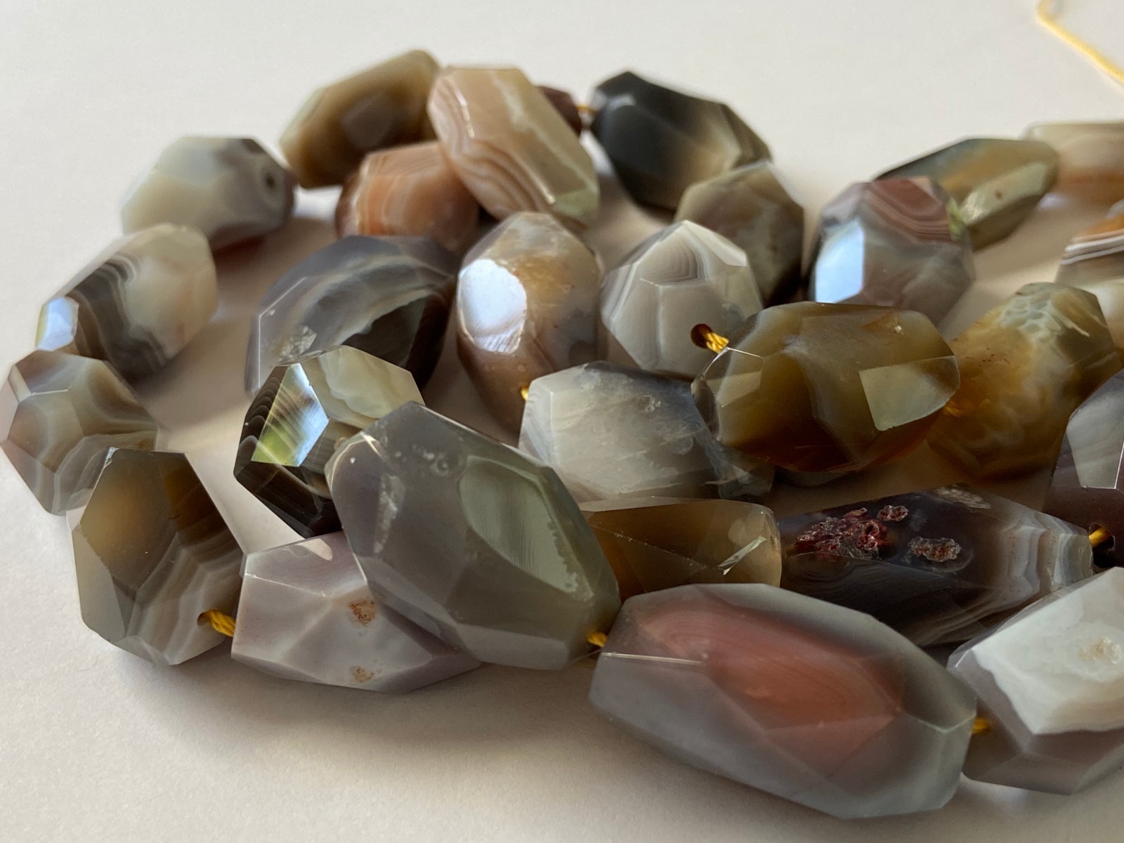 36 Botswana Agate Multi-Faceted Semi-Precious Gemstone Nugget Beads 15-25mm