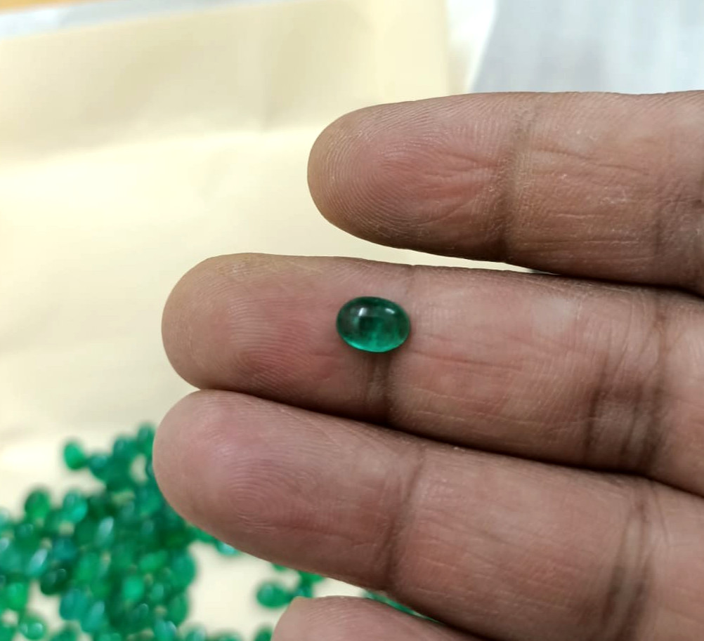 Natural Emerald Oval 3×5 mm Cabochon Loose Gemstone Polished for Ring Pendant