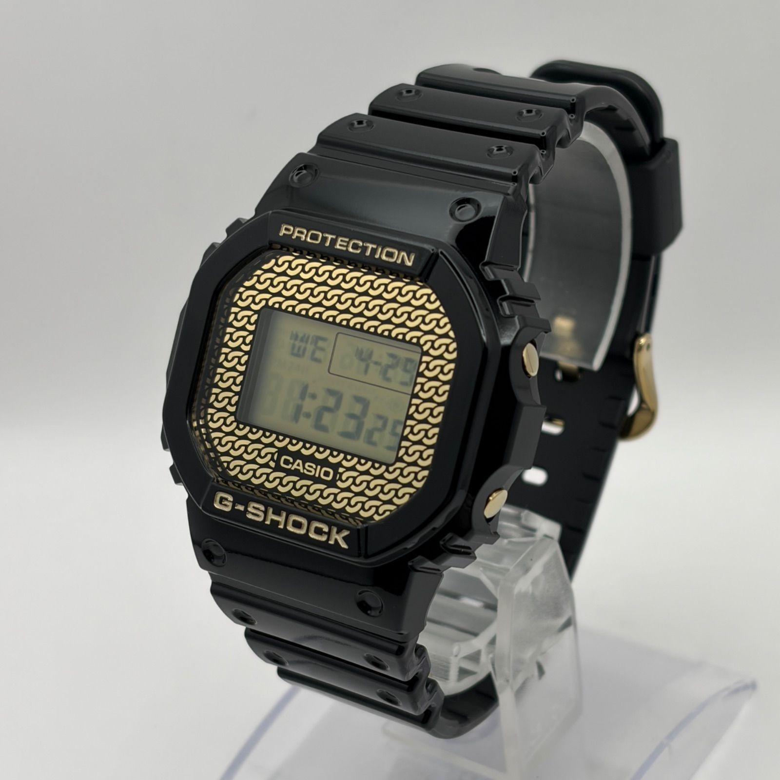 (T844) Normal Operation CASIO G SHOCK 5600 SERIES CARBON CORE GUARD Custom Set D