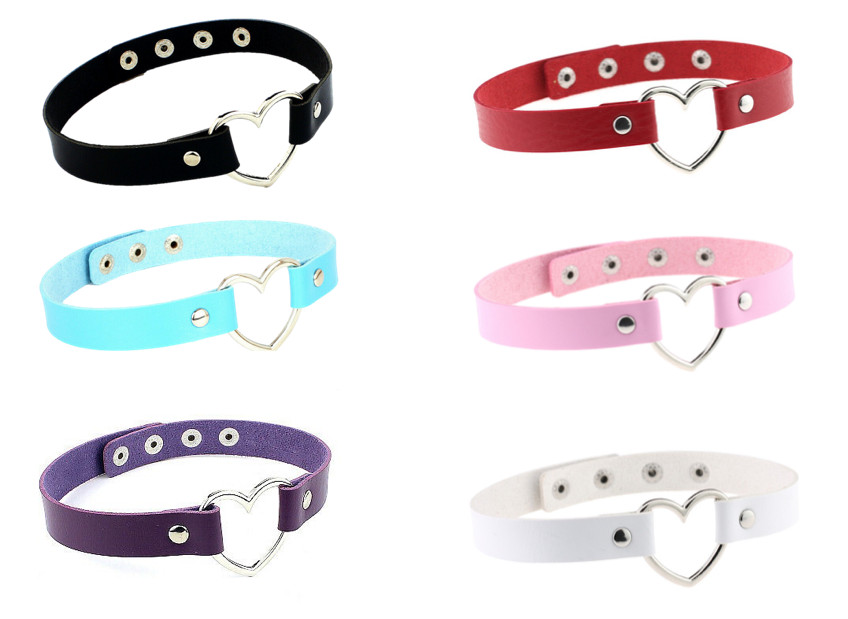 Deziloo Choker Leather Heart Collar Punk Goth Rivet Necklace Adjustable Love