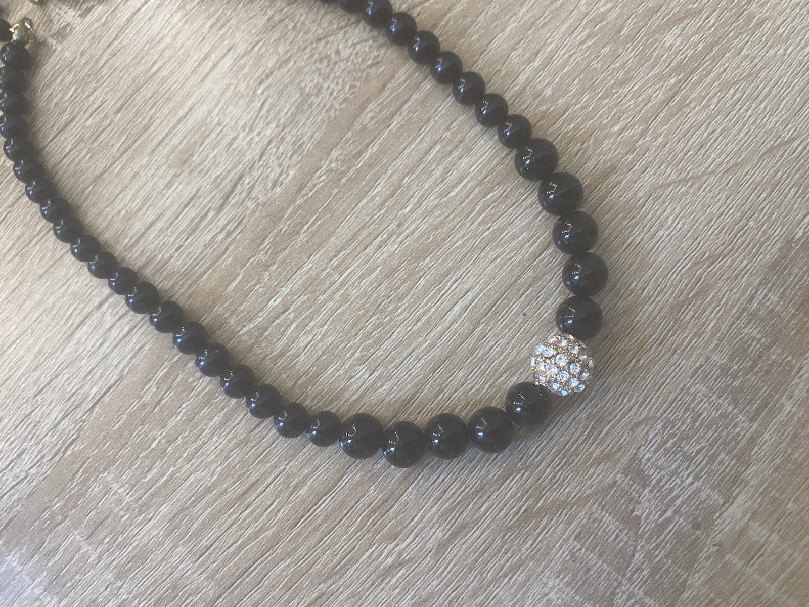 Classic Glossy Black Beaded Necklace Sparkling Rhinestone Accent Gold Tone Clasp