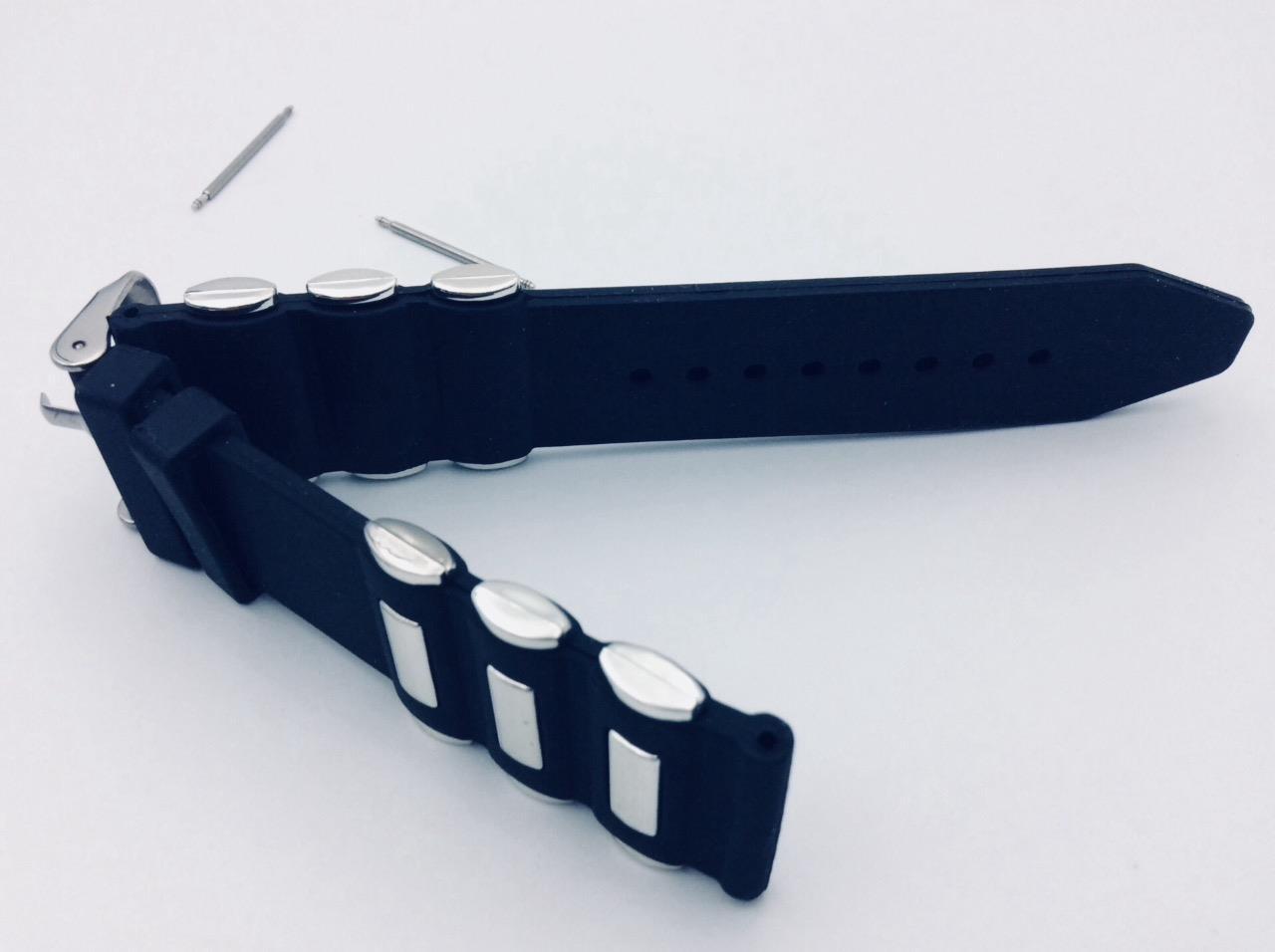 26mm Russian Diver silicon Rubber watch band strap Invicta Black Bullet band