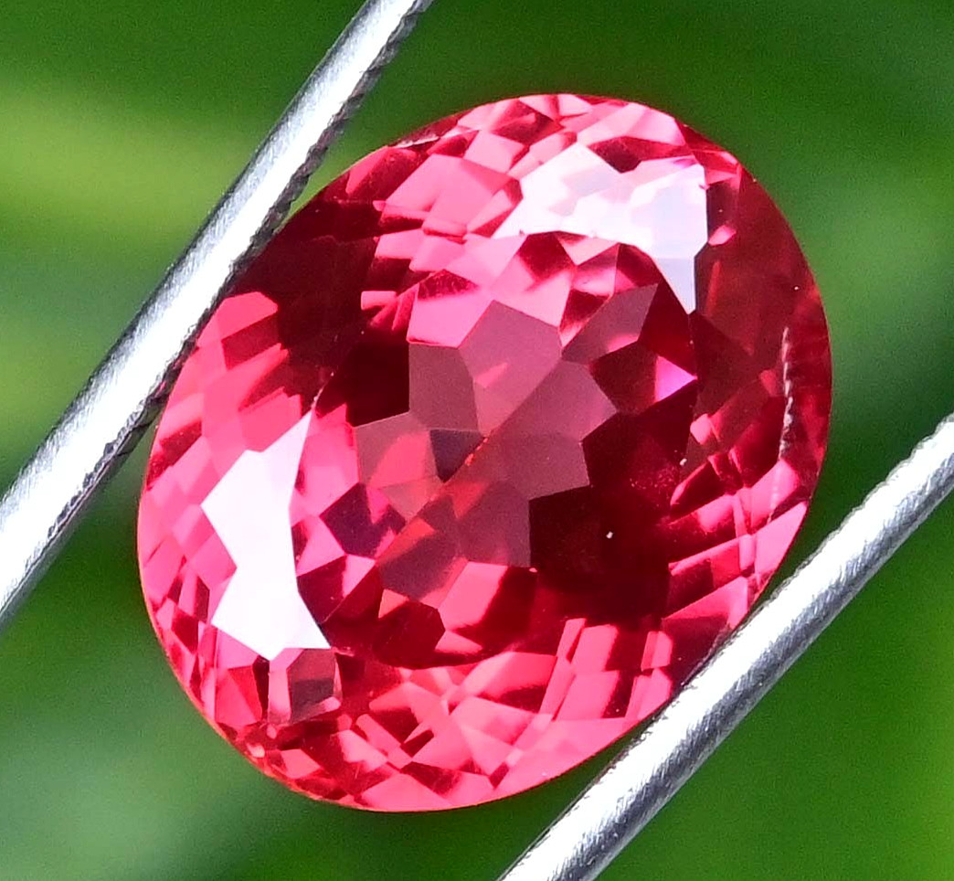 19.20 Ct Flawless Natural Sri Lanka Orange-Red Spinel Certified Oval Gemstone