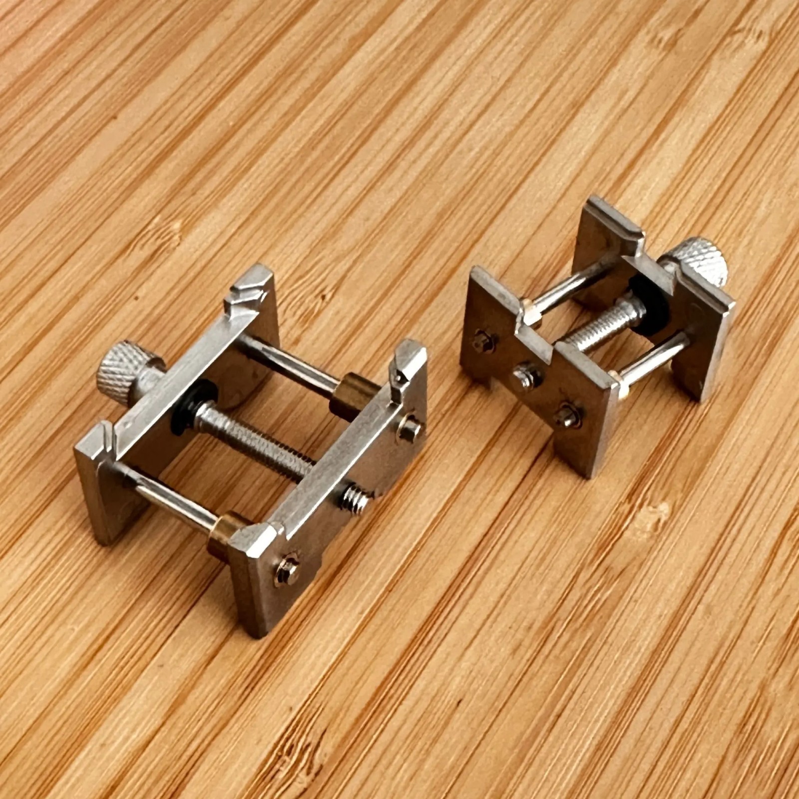 2PCS Universal 2-in-1 Watch Movement Holder Fixed Base Repair Tool Watchmaker