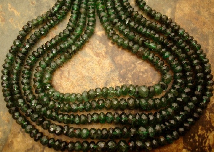 Emerald 3-3.5mm FACETED Rondell (100 loose Gemstone Beads)18.5Carats A+