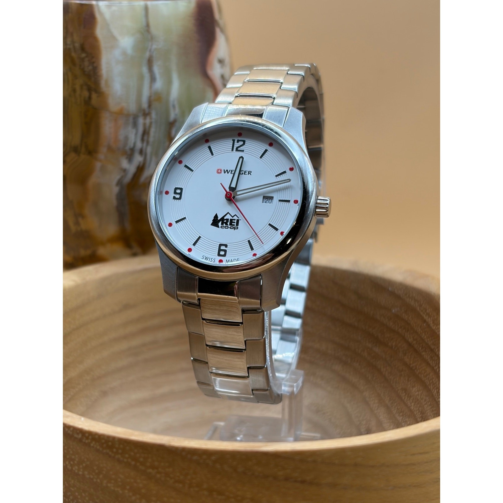Wenger REI corporate award watch brand new condition