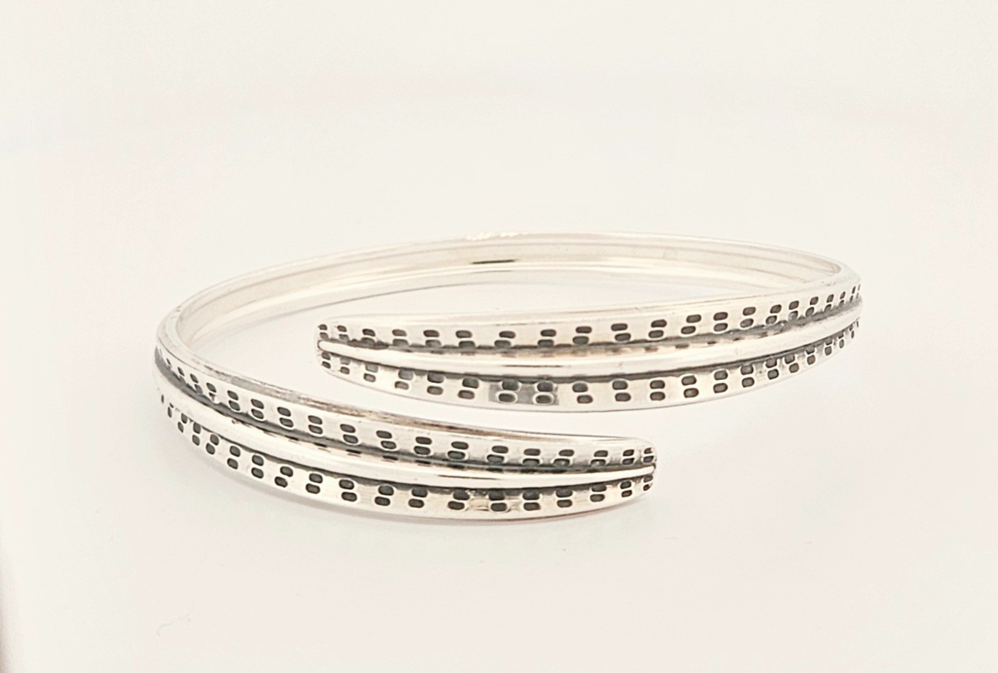 David Anderson Norway viking saga copy sterling silver adjustable bypass bangle