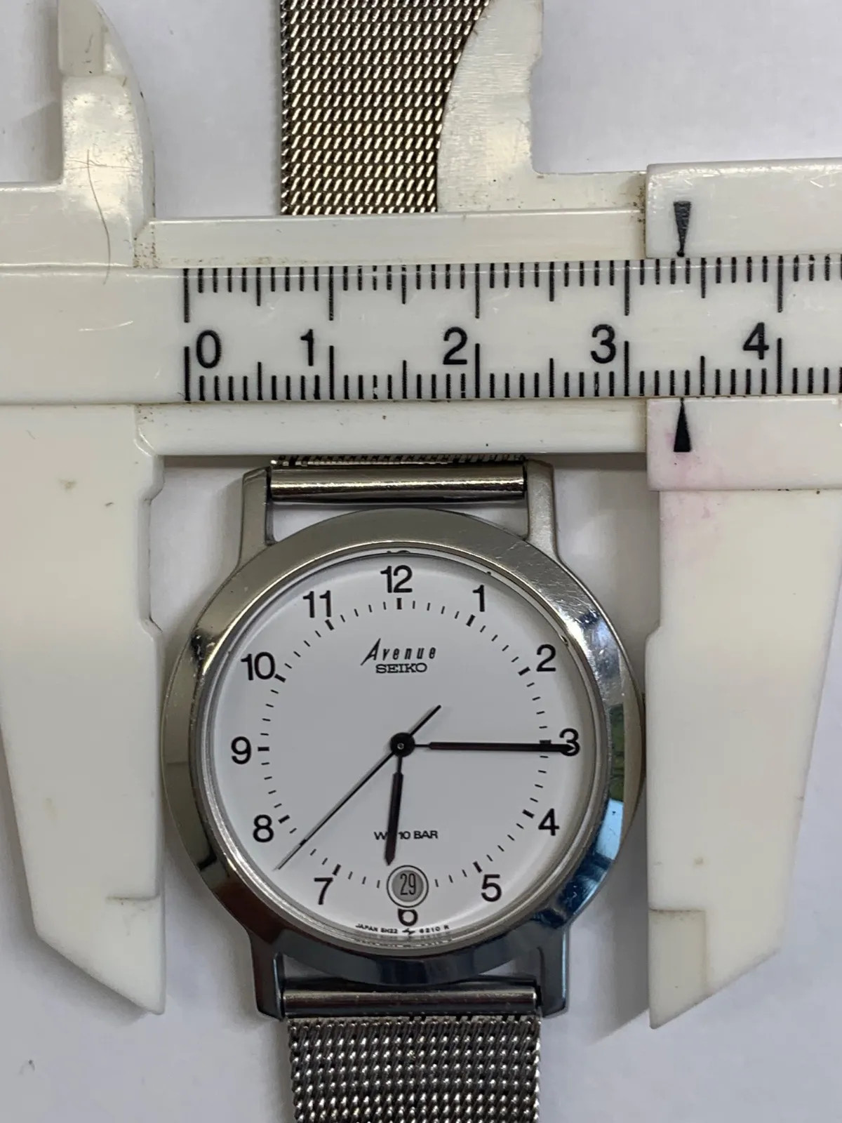 A2687 Used Seiko AVENUE 5H22-6250
