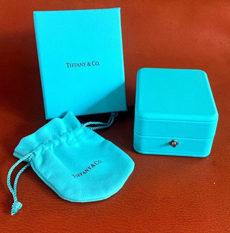 TIFFANY & CO. BLUE LEATHER PRESENTATION NECKLACE GIFT BOX, CASE, AND BAG