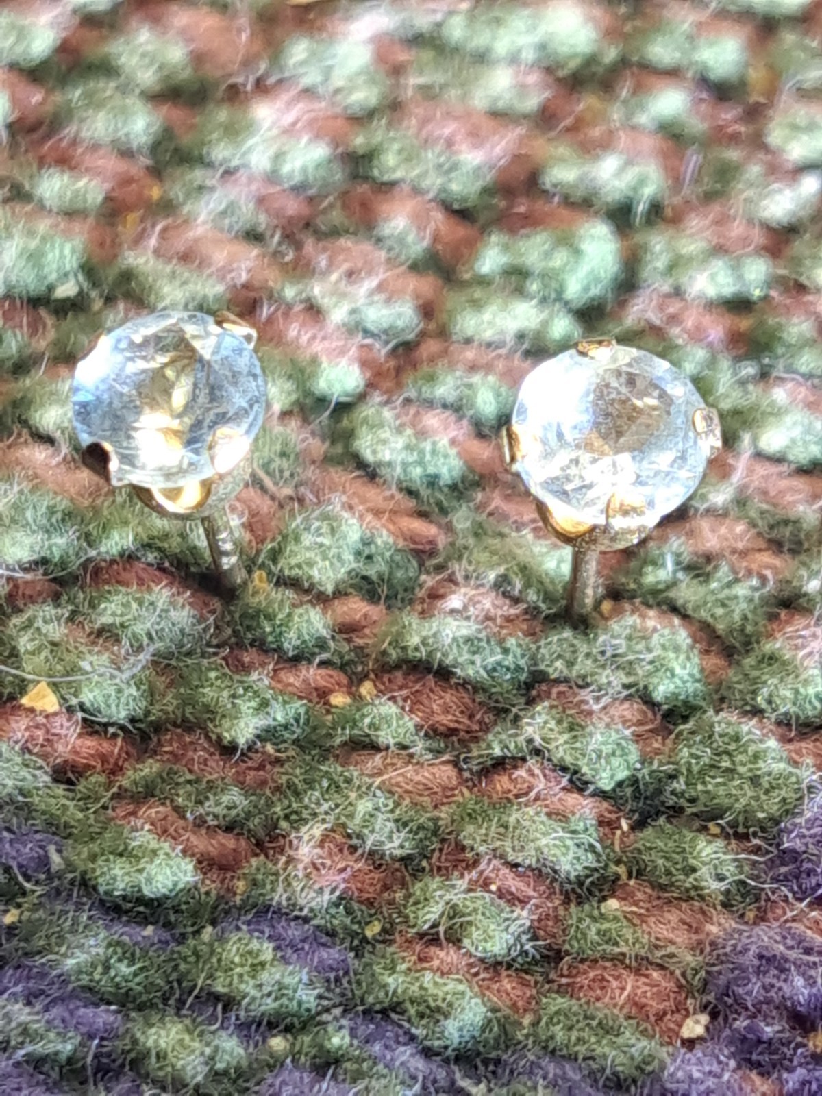 10K Solid Yellow Gold Very Light Aqua Gemstone Stud Earrings 5MM Diameter