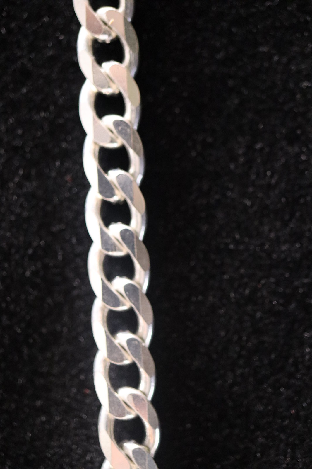 925 Solid 55.4 GR Silver 30 Inch Cuban Link Men’s or Women’s Sterling Chain 7mm