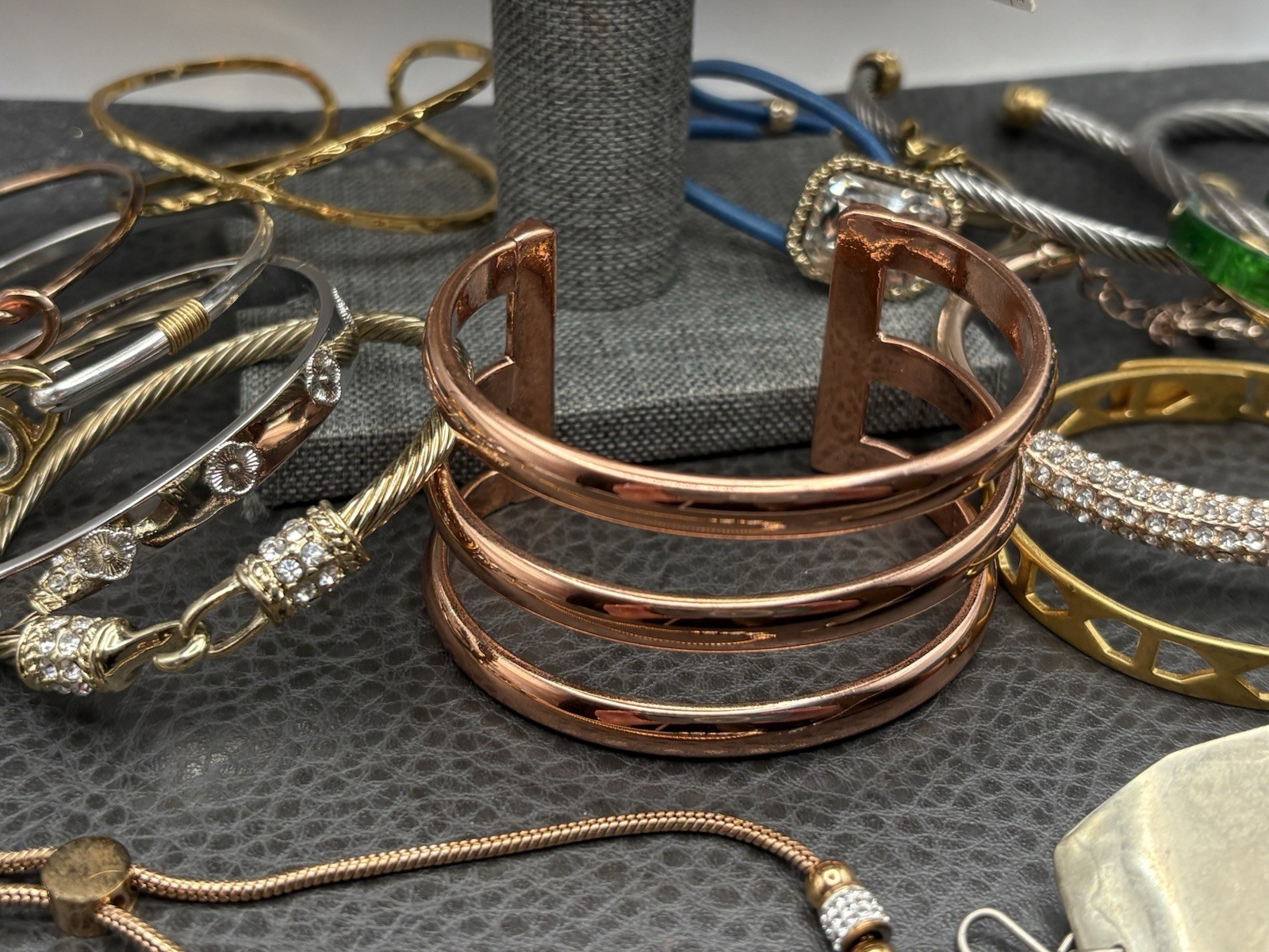 VTG – Modern Boho Ethnic Mixed Metals Jewelry Lot Bracelet Bangle Cuff