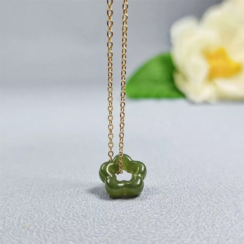 Green Jade Stone Flower Pendant Choker Crystal Healing Minimalist Necklace Gift