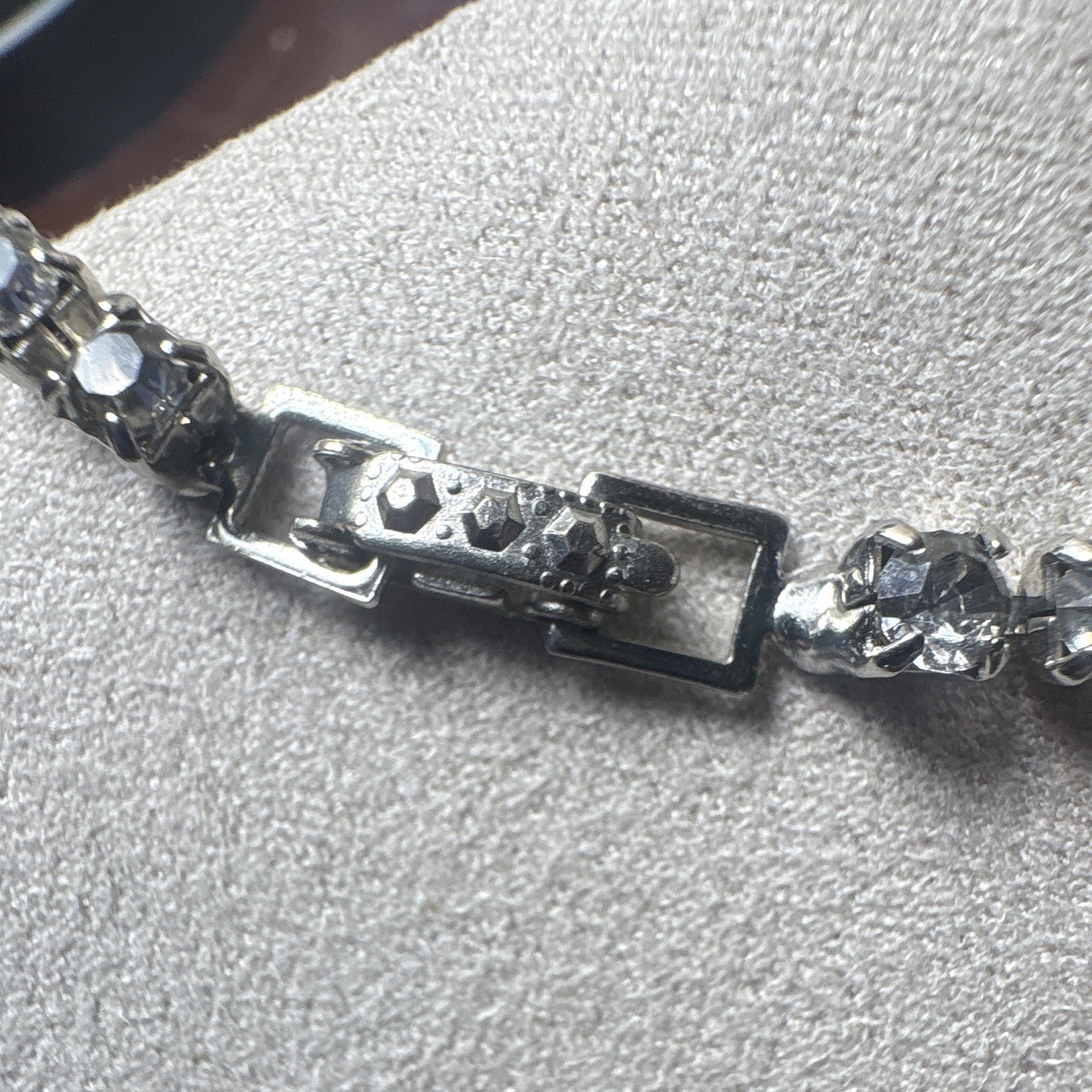 VTG 1950s Clear Rhinestone Bib Necklace Choker Silver Tone Unsigned