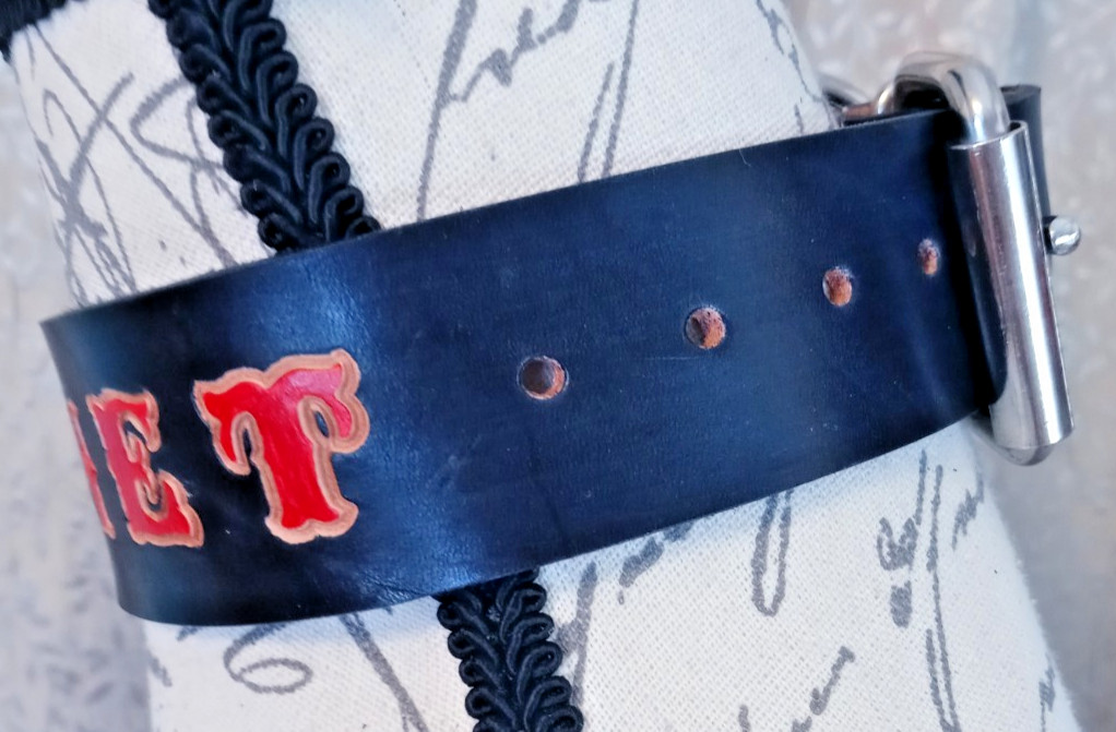 Vintage Black & Red Leather Gothic Thick Wide Garnet Cosplay Choker Collar 11″