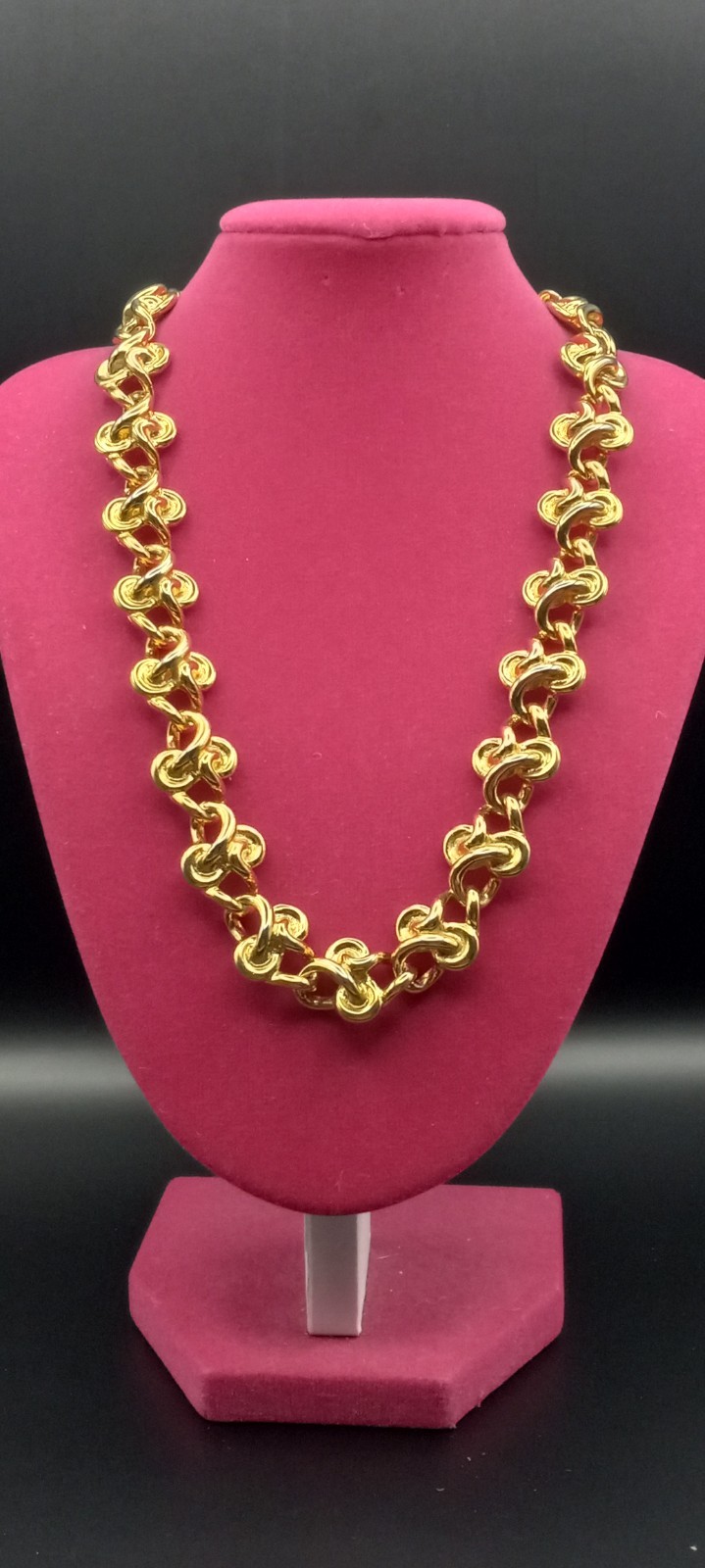 Vintage 1980’s Anne Klein Couture Gold Tone Knot Link Choker Necklace 17in