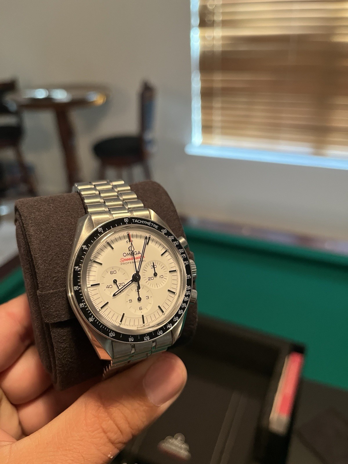 OMEGA Speedmaster Moonwatch Professional White Dial 42mm Box Papers