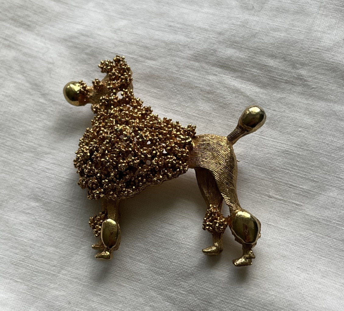Vintage New York City B.S.K Jewelers Gold Tone French Poodle Dog Brooch Signed