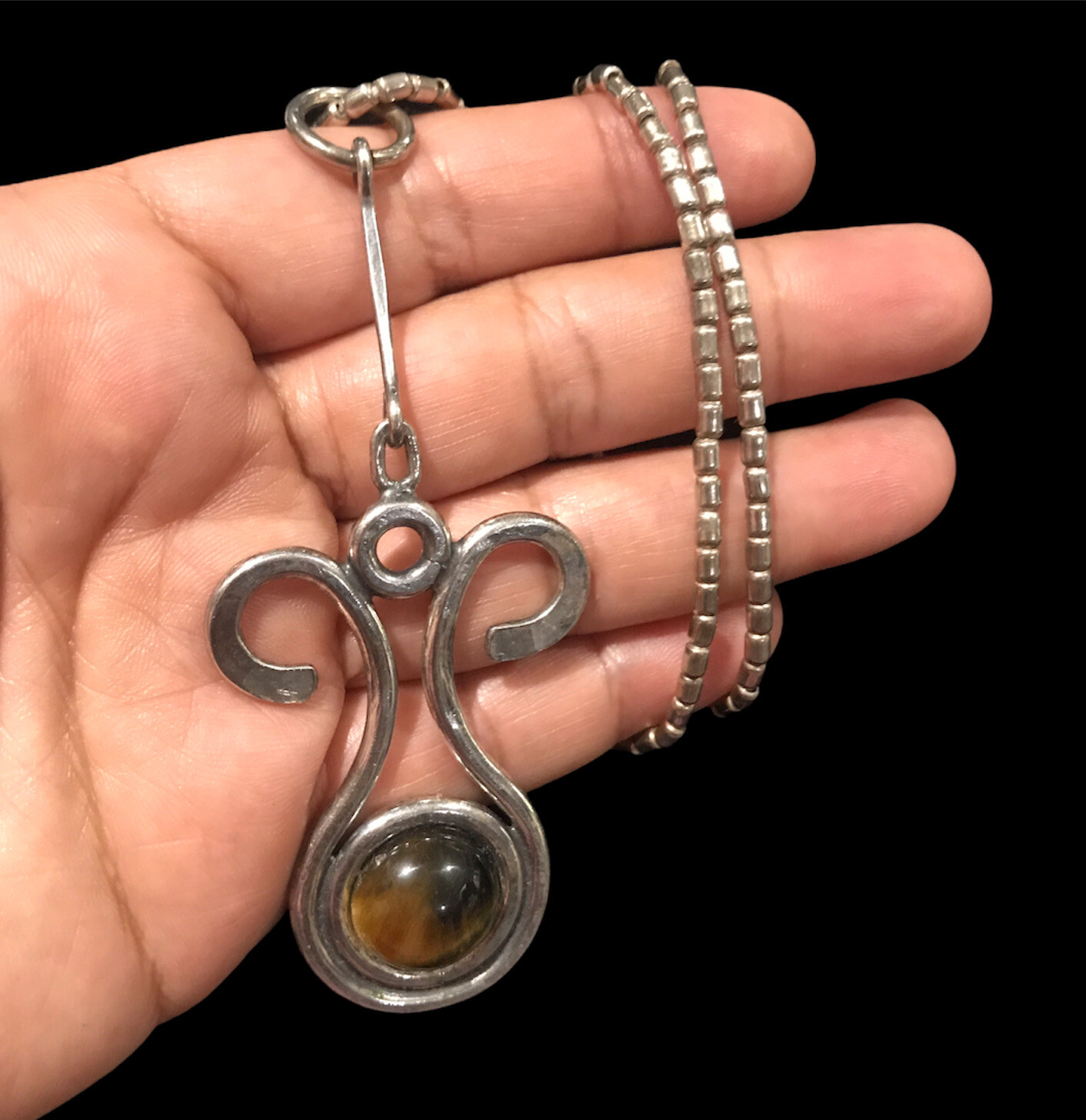 vintage sterling silver brutalist tiger’ eye Signed Noras necklace 28.5 Grams19”