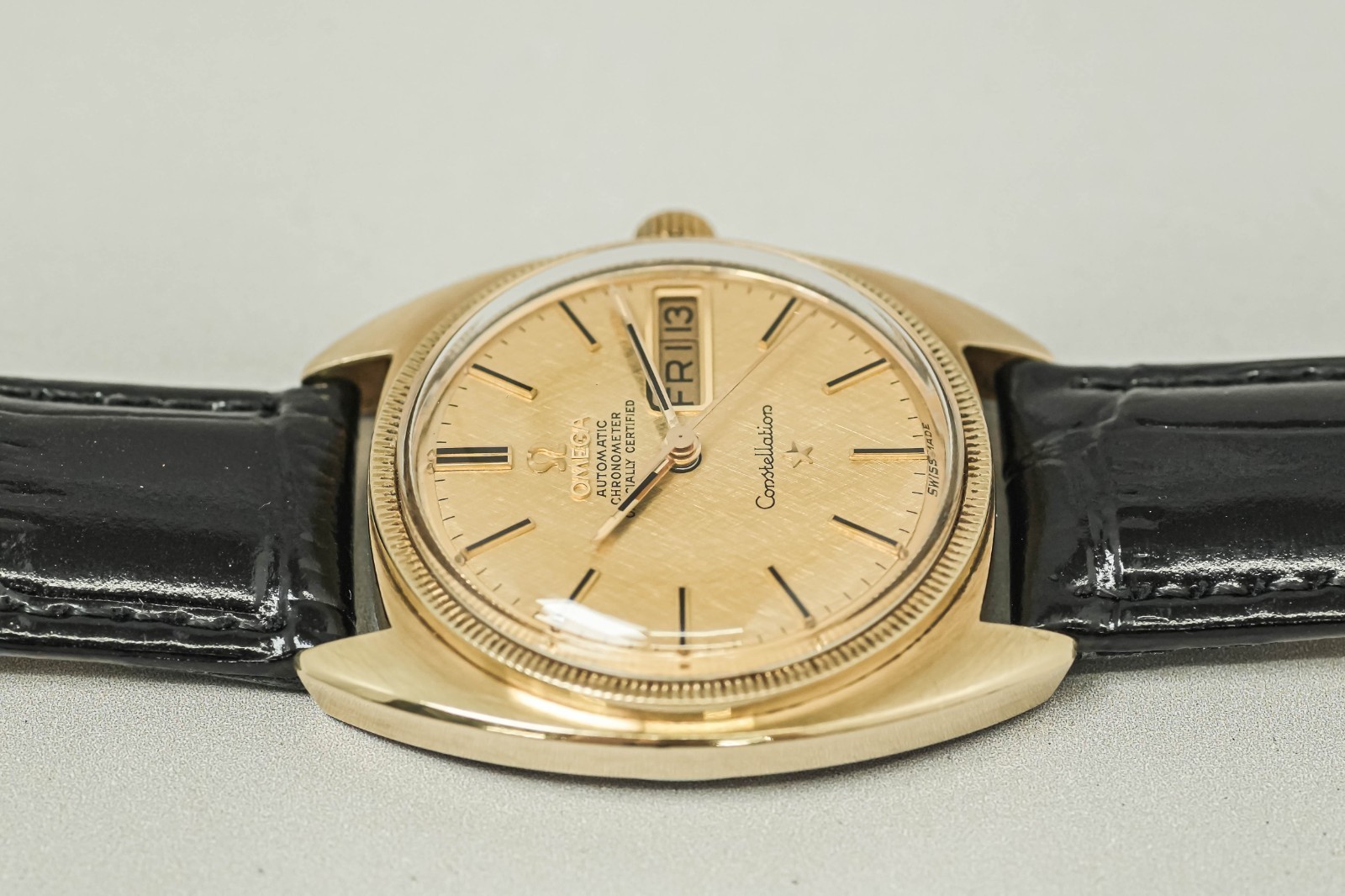*NEAR MINT* Vintage OMEGA Constellation Cal.751 Chronometer Auto Gold 35mm Men’s