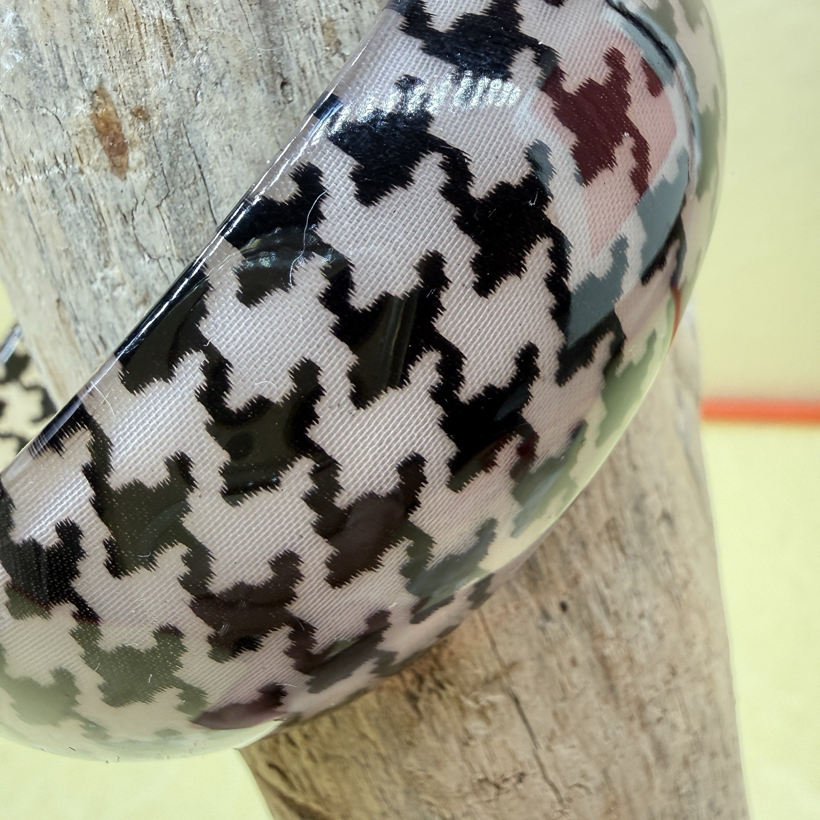 Houndstooth Acrylic Resin Bangle Bracelet Fabric Inlay? Retro Wide Bangle