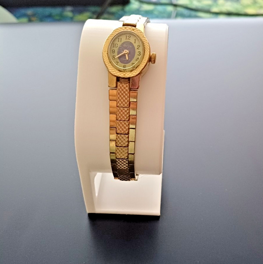 Vintage Russian Soviet USSR CHAIKA Gold Plated Watch Working and Restored