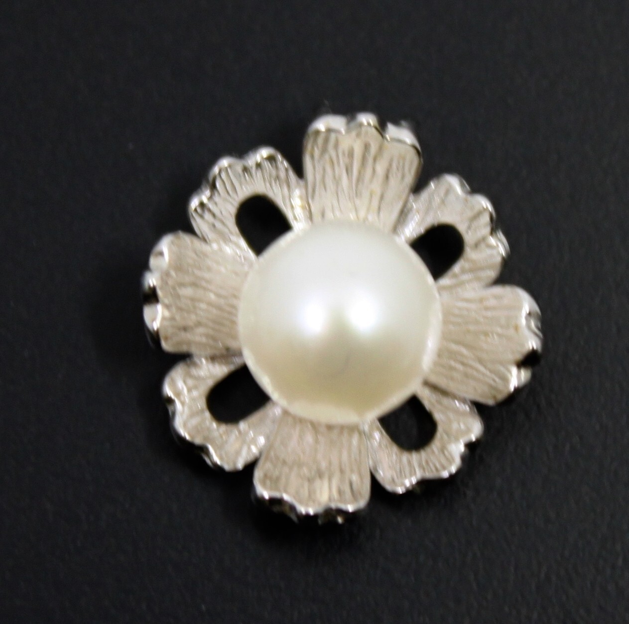 RCI Sterling Silver 925 White Pearl Floral Flower Pendant 8mm 0.75″ New