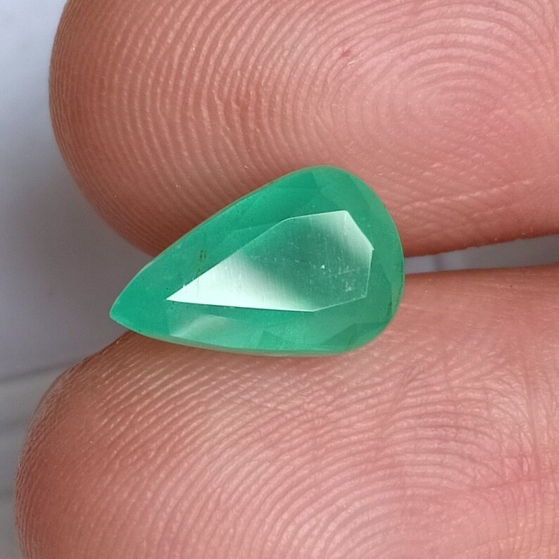 3 Carat Zambian Green Emerald Pear Shape Earth Mined Loose Gemstone