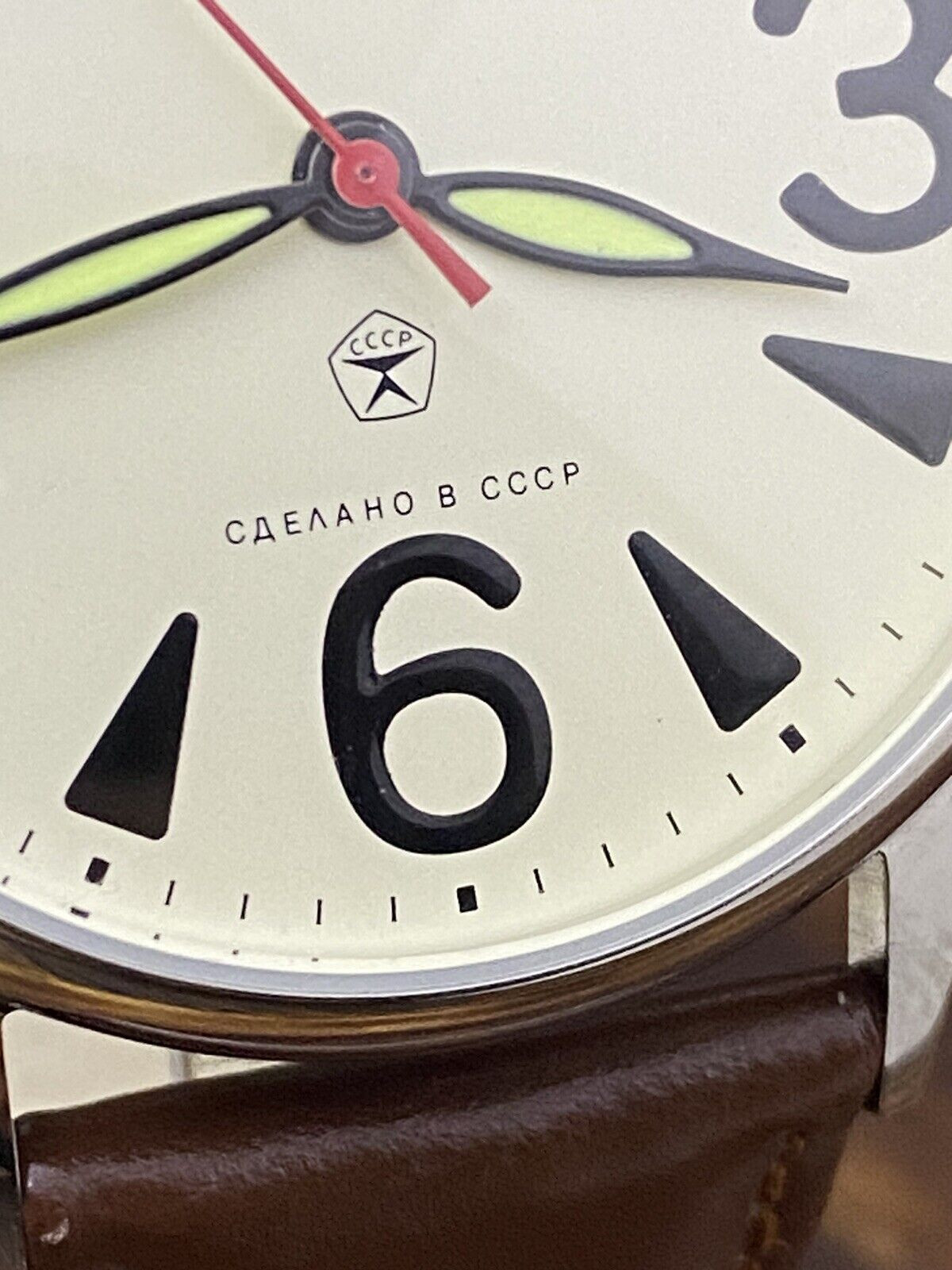 Vintage Raketa “Big Zero” Watch – Minimalist Soviet Style with Distinctive Dial