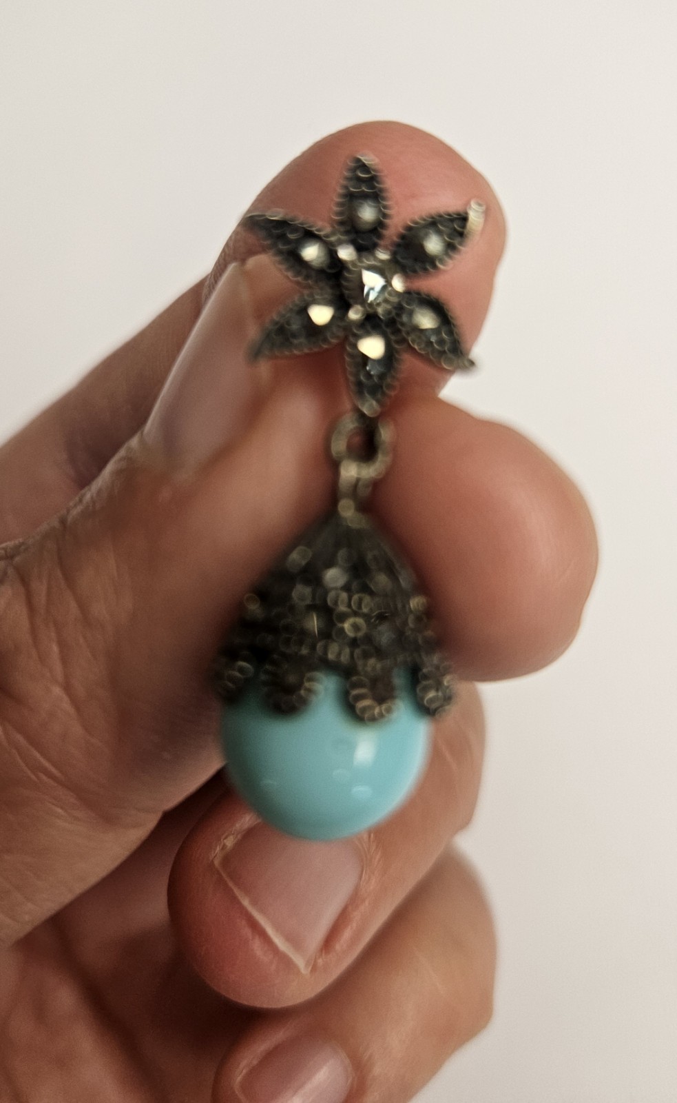 Silver Tone Blue Round Bead Flower Dangle Drop Earrings Butterfly Closure